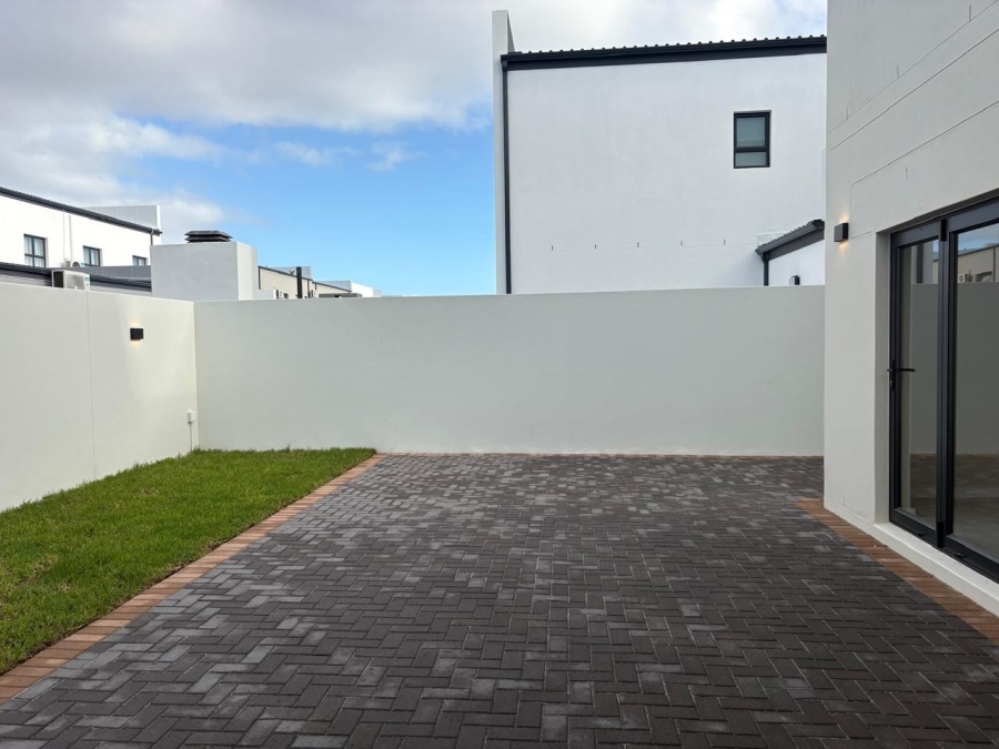 4 Bedroom Property for Sale in Sandown Western Cape